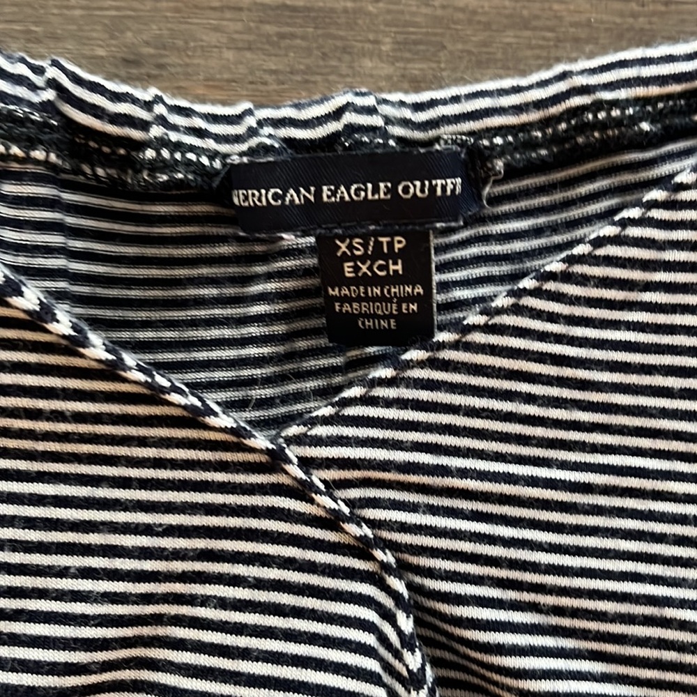 NWOT American Eagle romper size XS - Picture 2 of 5